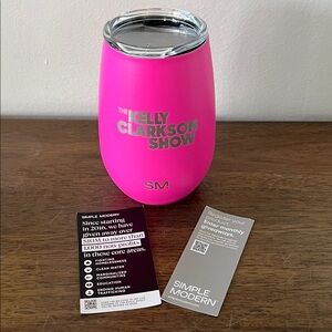 Simple Modern Wine Tumbler with Lid